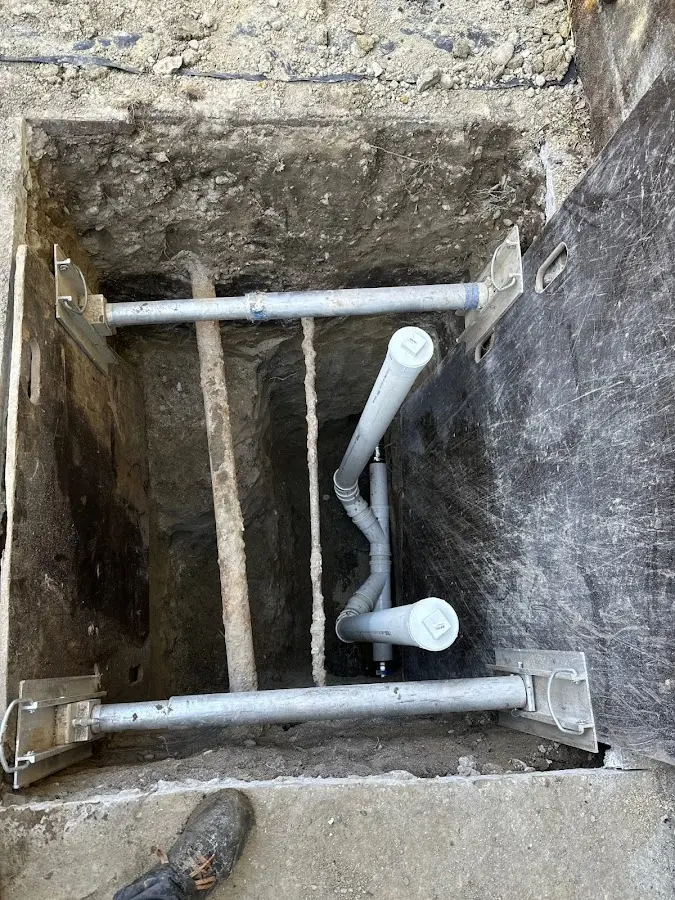 Experienced plumber completing Gas Line Repair work in Margate City